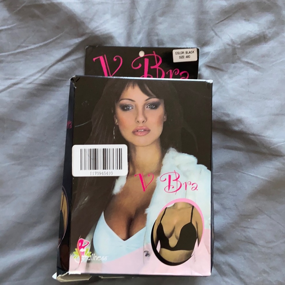 V Bra new never been worn